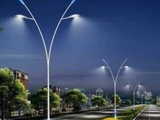 انارة واعمدة ديكوريه واعمدة شوارع وكشافات وفوانيس ومجسمات جماليه