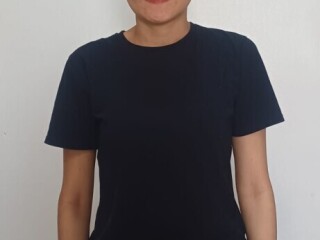 عاملة منزلية ممتازة